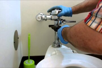 Operation of toilet flush valves